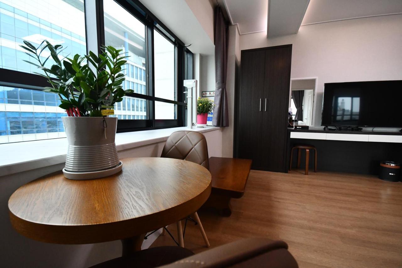 Hotel Wooin Mokpo Exterior foto