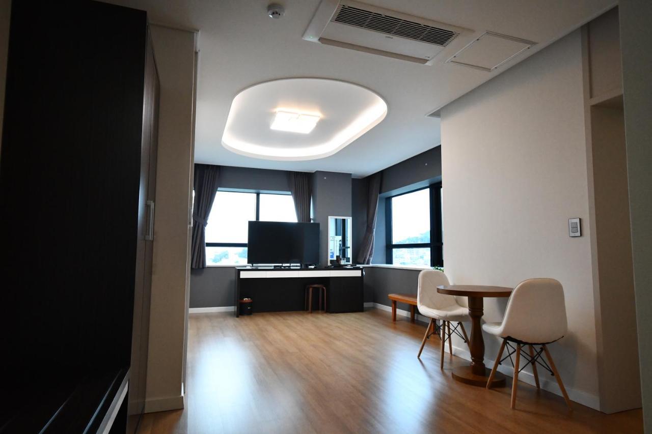 Hotel Wooin Mokpo Exterior foto